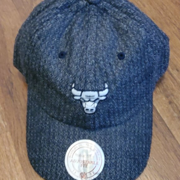 Mitchell & Ness Chicago Bulls Reverse Denim Slouch Strapback Dad Hat -NWT - Picture 9 of 9
